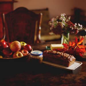 Stůl s výrobky Aleny Anežky Gajduškové